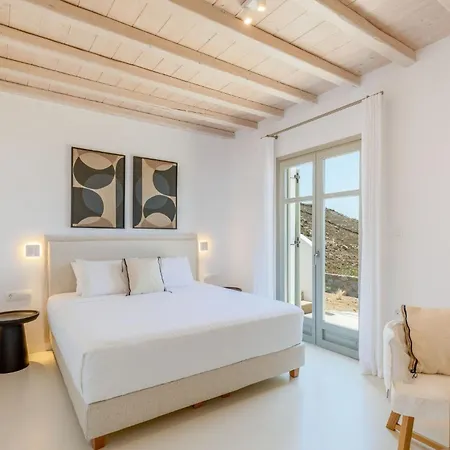 New Twin In Mykonos Pool & Stunning Views Feriehus