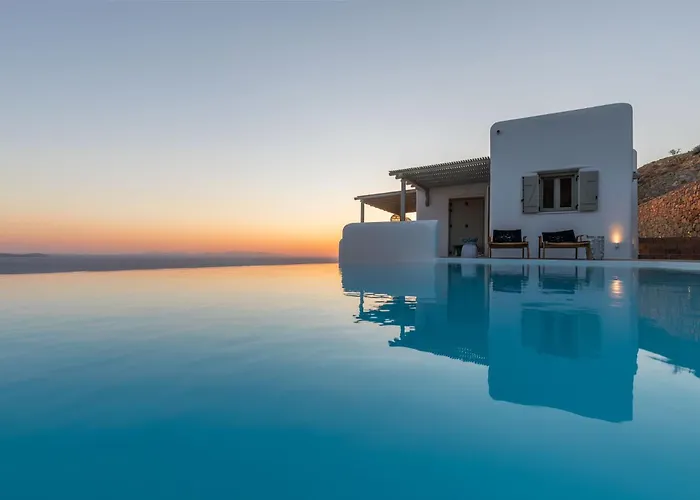 New Twin In Mykonos Pool & Stunning Views Φανάρι